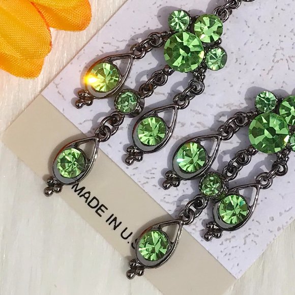Boho Earrings Green Rhinestone Dressy Drop Dangles Dark Antique Silvertone Med - Picture 3 of 4